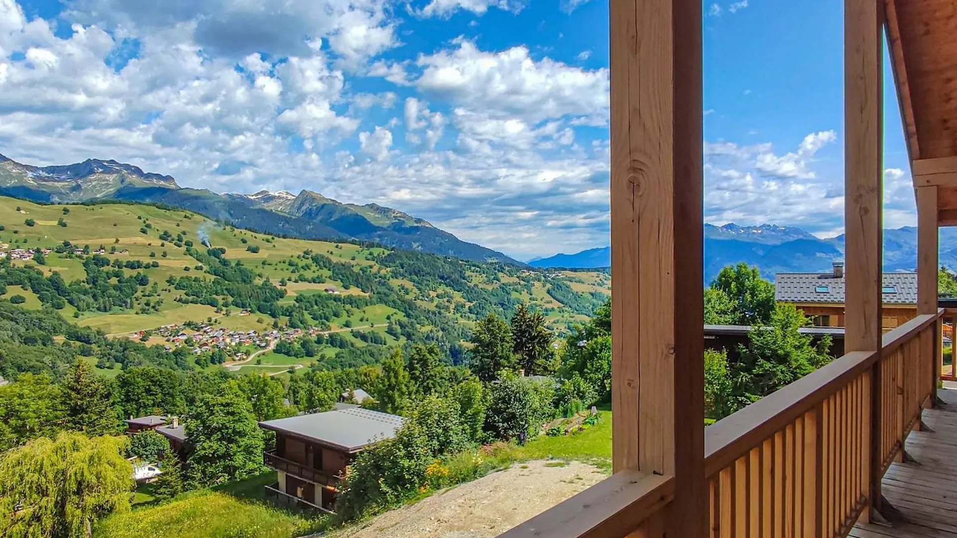 Chalet 3* A Valmorel - 6 Pers. - Pied De Pistes, Parking, Wifi, Prestations Hotelieres - Fr-1-356-464